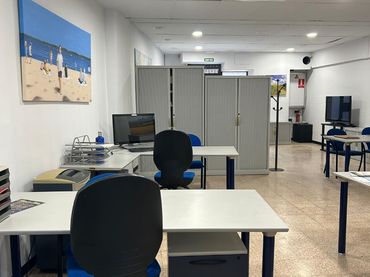Locale commerciale in cessione a Passeig Maragall