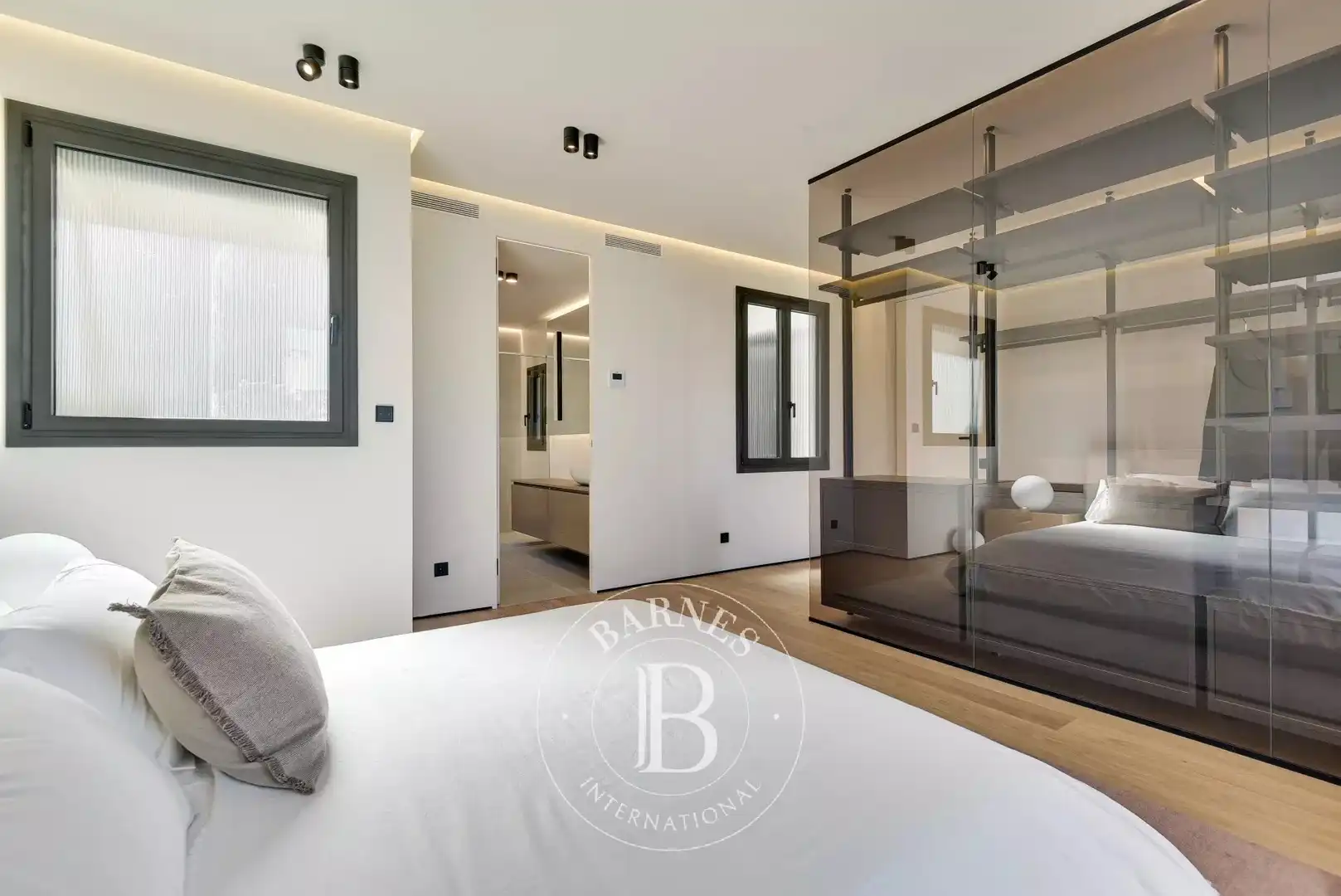 Schlafzimmer von Dachboden zum Verkauf in Barcelona mit Klimaanlage, Heizung und Terrasse