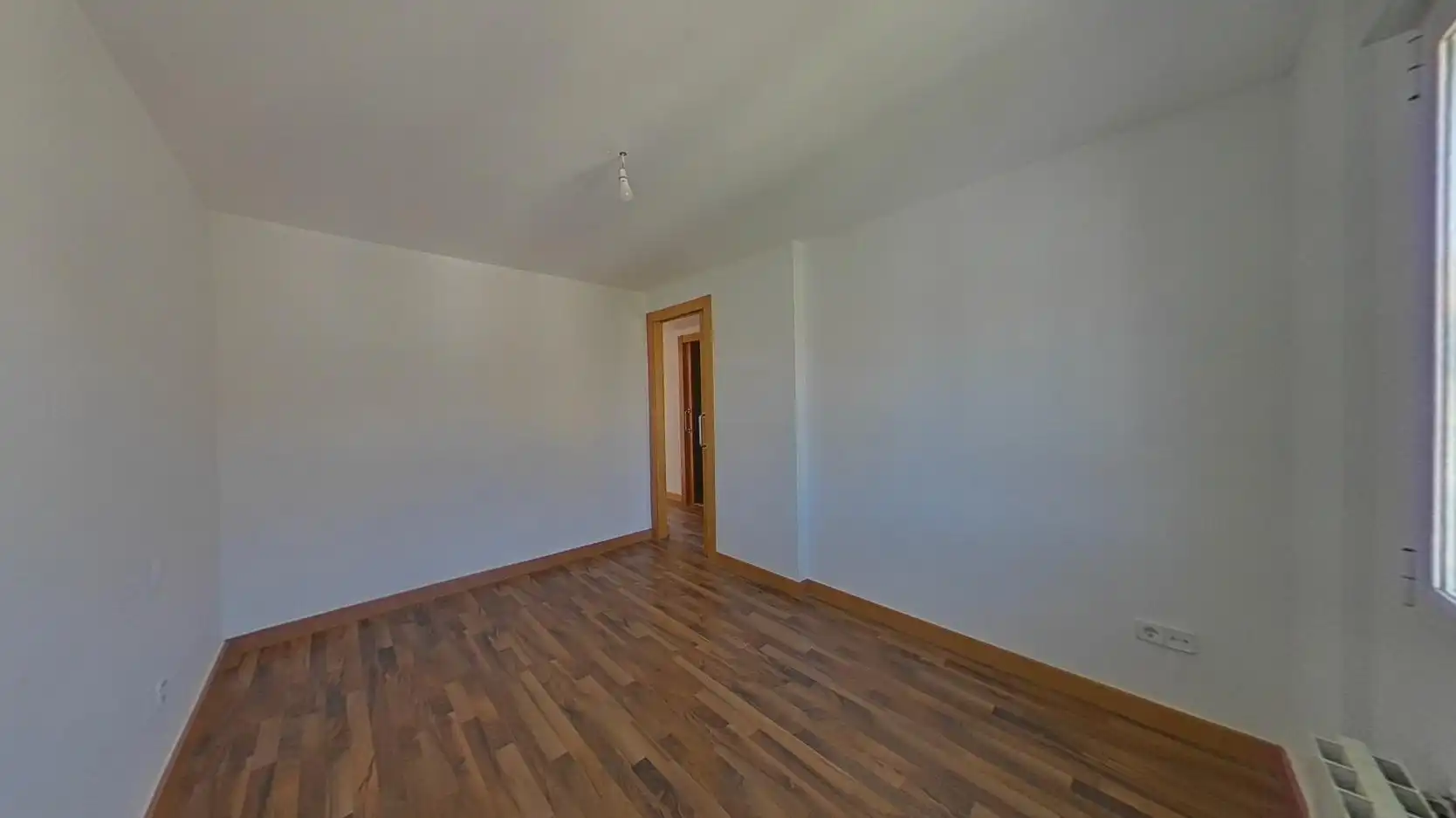 Habitación de Piso en venta en Zaragoza con Calefacción, Parquet y Horno