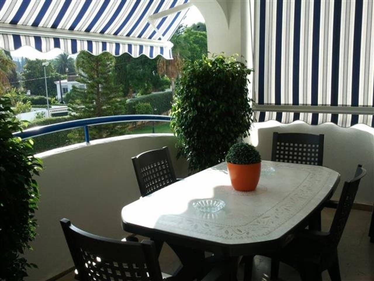 Terrace of Flat to rent in Benalmádena  with Air Conditioner, Terrace and Furnished