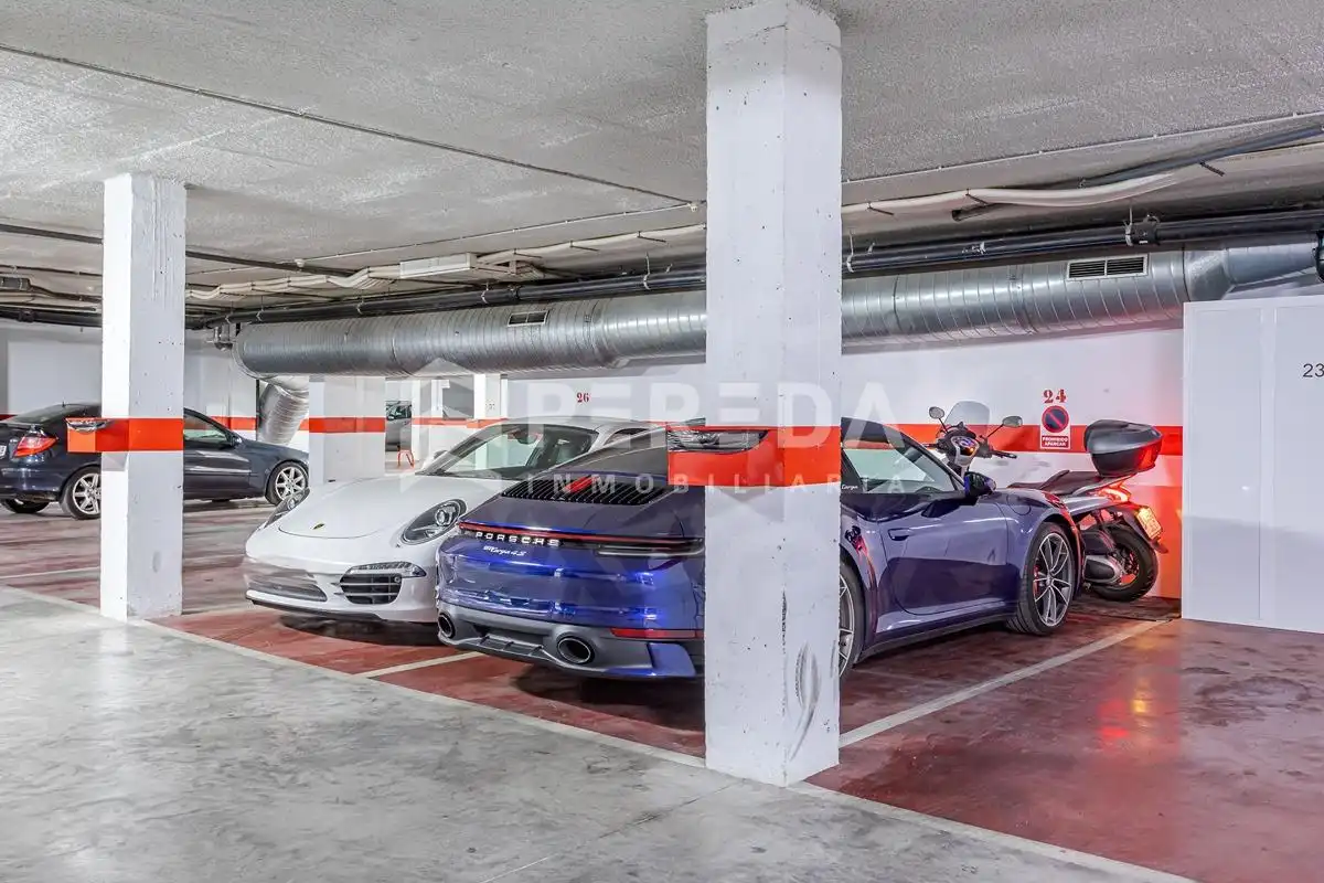 Parking de Ático en venta en Roquetas de Mar con Aire acondicionado, Terraza y Piscina comunitaria