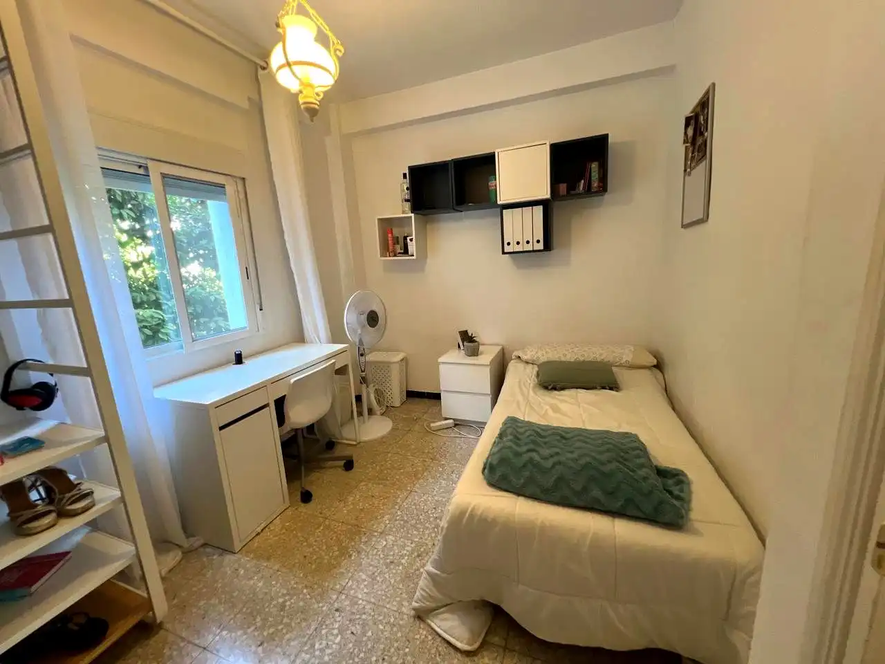 Flat for rent in Segre, El Plantinar – Avda. La Paz - El Juncal