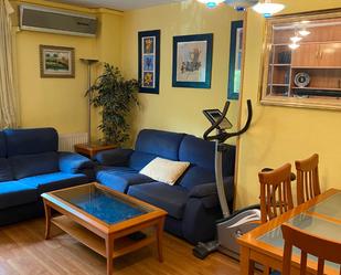 Sala d'estar de Pis en venda en Getafe amb Aire condicionat, Calefacció i Traster