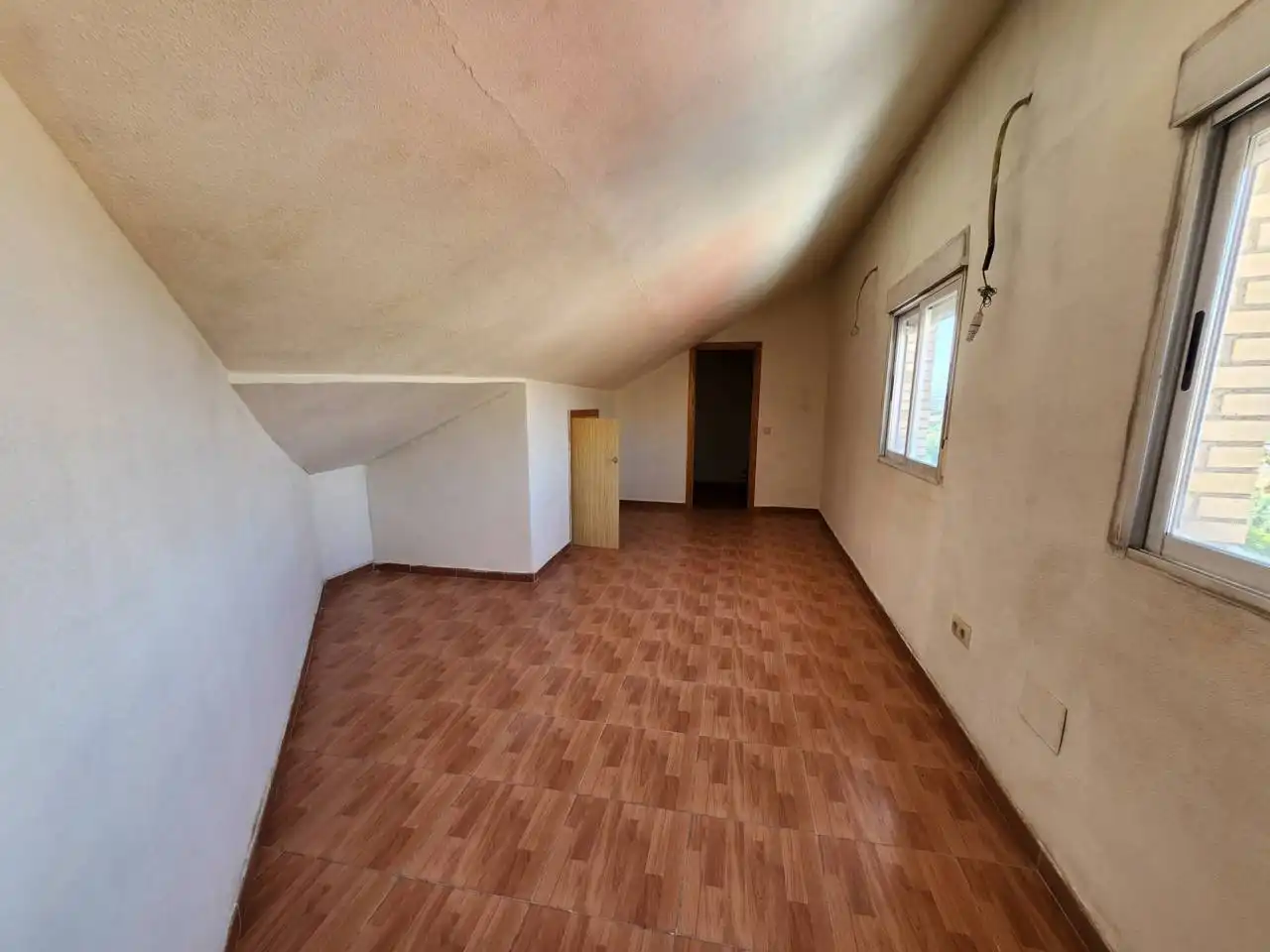 Houses for sale in Galápagos  with Air Conditioner, Heating and Private garden