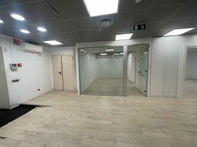 Ufficio con ascensore in affitto a Carrer del Rosselló 224, imagen 10
