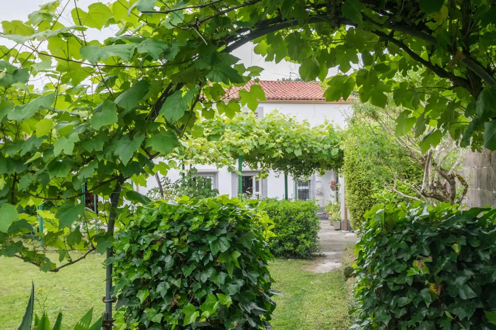 Jardín de Casa o chalet en venta en Culleredo con Calefacción, Jardín privado y Parquet