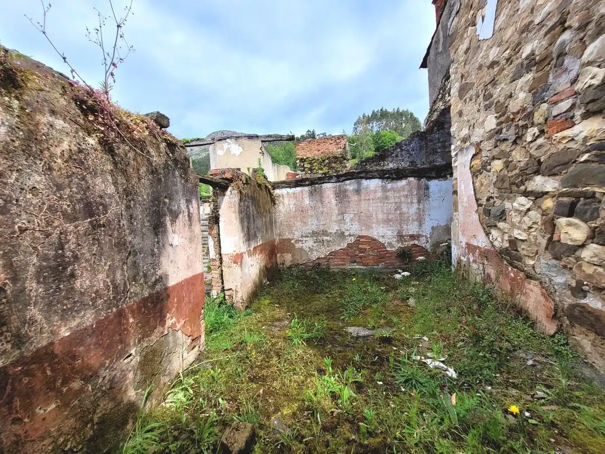Jardí de Casa o xalet en venda en Llanes amb Jardí privat