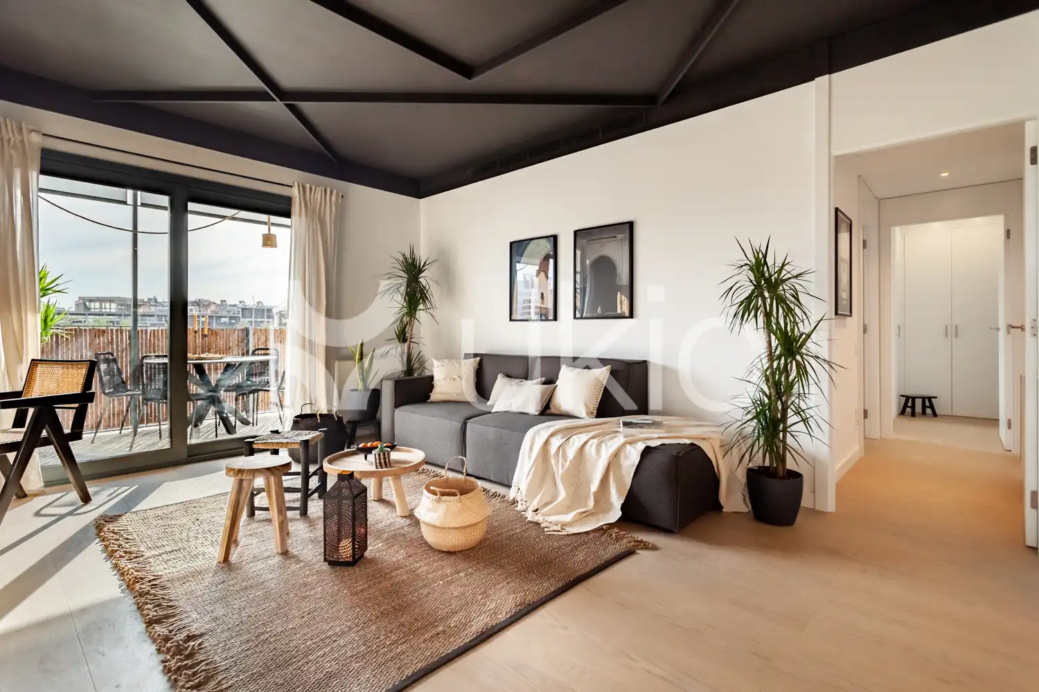 Sala d'estar de Apartament de lloguer en Barcelona amb Aire condicionat, Terrassa i Moblat