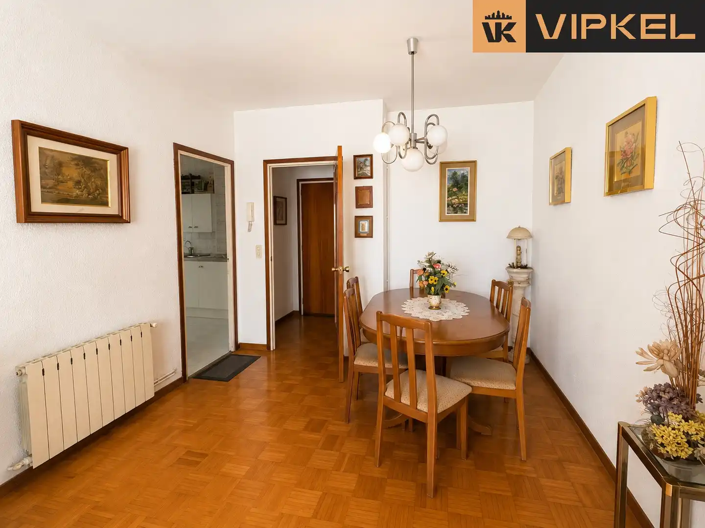 Dining room of Flat for sale in Badalona  with Air Conditioner, Heating and Furnished