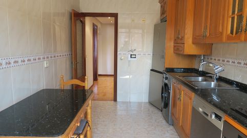 Foto 3 de Piso en venta en Avenida de Cervantes, Centro, Avilés