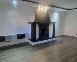 Sala d'estar de Casa o xalet en venda en Algeciras