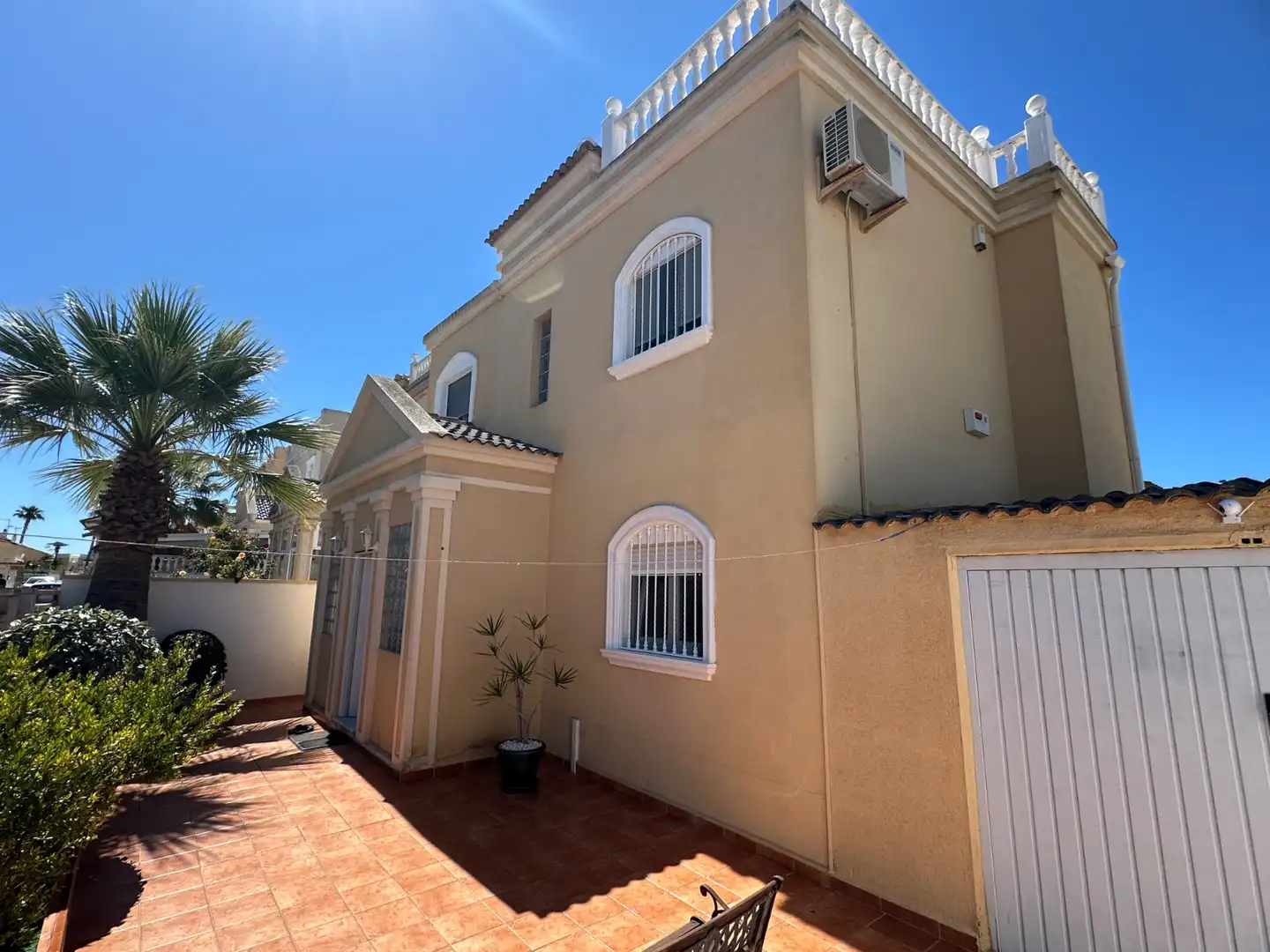 Vista exterior de Casa o xalet en venda en Torrevieja