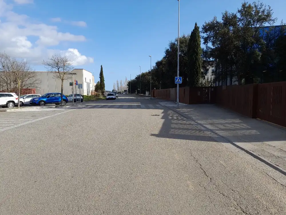 Vista exterior de Nave industrial en venta en Cassà de la Selva