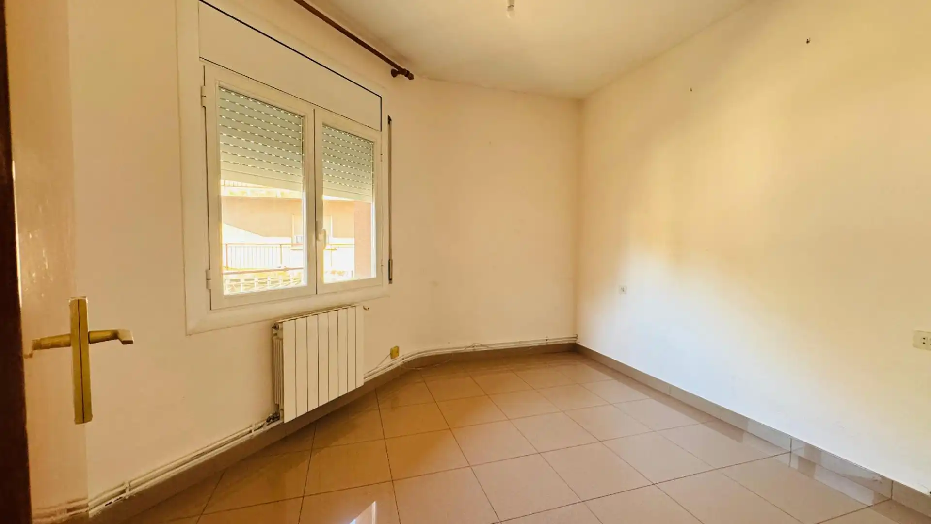 Bedroom of Flat for sale in Vilafranca del Penedès  with Heating, Balcony and Alarm