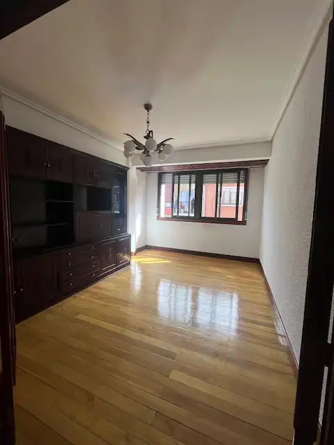 Habitación de Piso en venta en Santurtzi  con Balcón