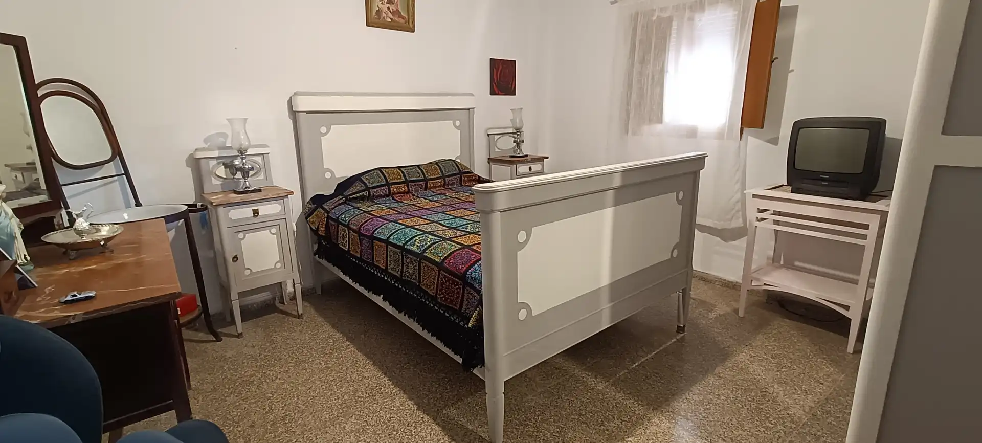 Dormitori de Casa o xalet en venda en Almansa amb Jardí privat