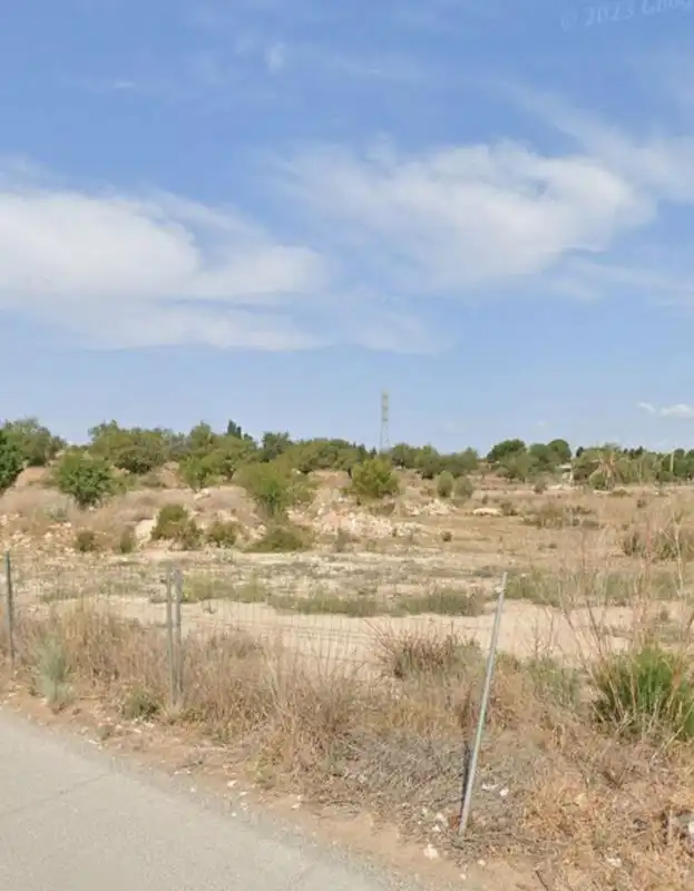 Wohnbaugrundstück zum Verkauf in Plaça Poligono N-36.R, imagen 5