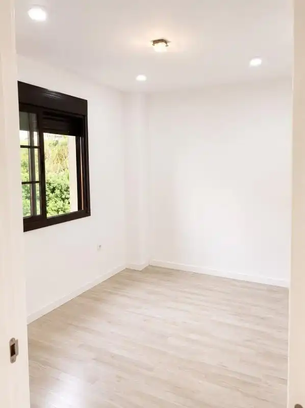 Bedroom of Flat for sale in Benalmádena  with Air Conditioner, Heating and Terrace
