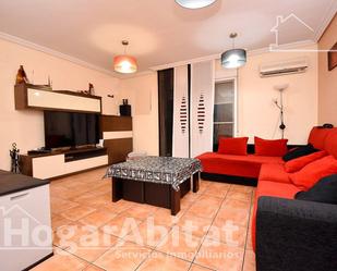Living room of Single-family semi-detached for sale in Alquerías del Niño Perdido  with Balcony
