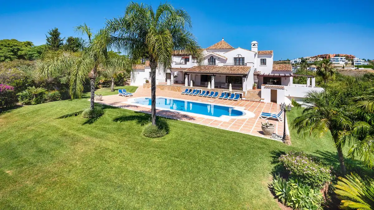 Jardín de Casa o chalet en venta en Benahavís con Aire acondicionado, Jardín privado y Terraza