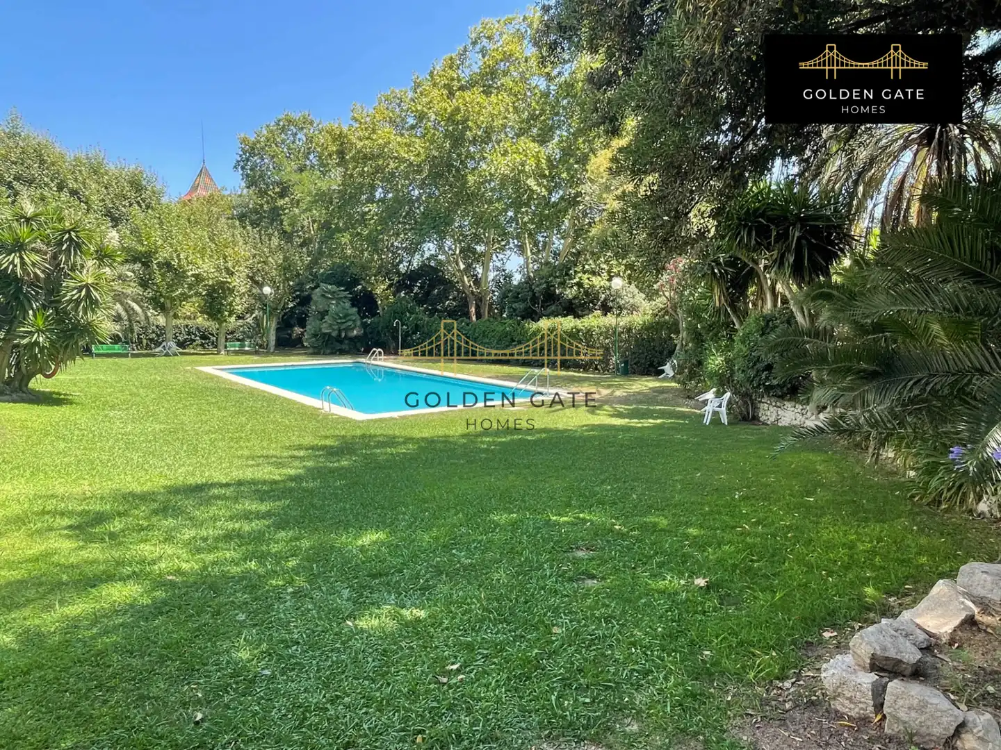 Garden of Flat for sale in El Masnou  with Air Conditioner, Heating and Parquet flooring