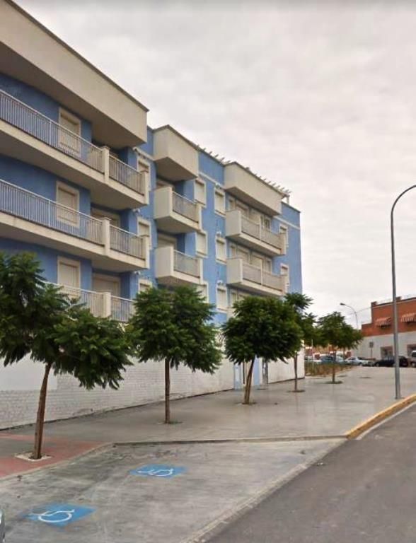 Vista exterior de Local en venda en Puente Genil