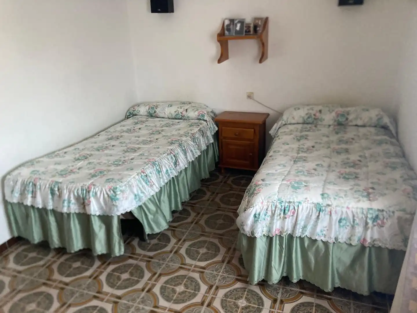 Bedroom of Detached homes for sale in Argés  with Heating, Private garden and Terrace