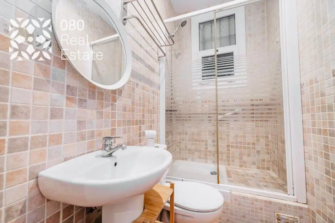 Flat with lift to rent in Carrer de la Boqueria, imagen 8