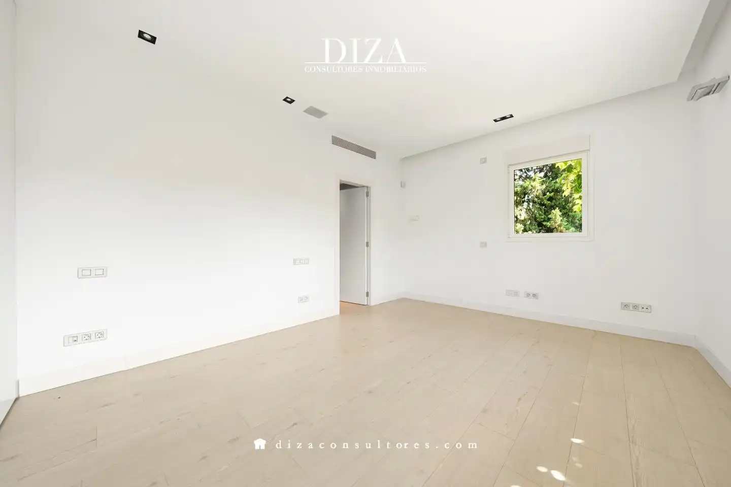 Exterior view of Houses for rent in Madrid  with Air Conditioner, Heating and Private garden