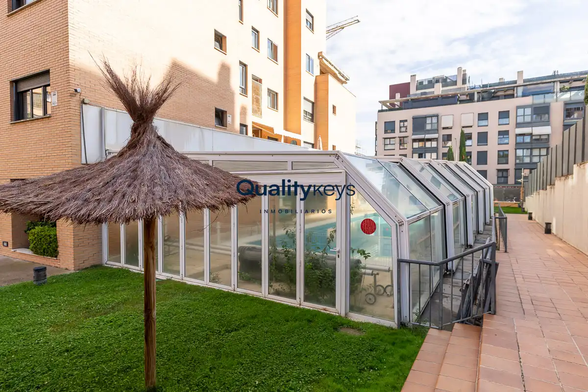 Piso con piscina en venta en Calle de José Donoso, imagen 4
