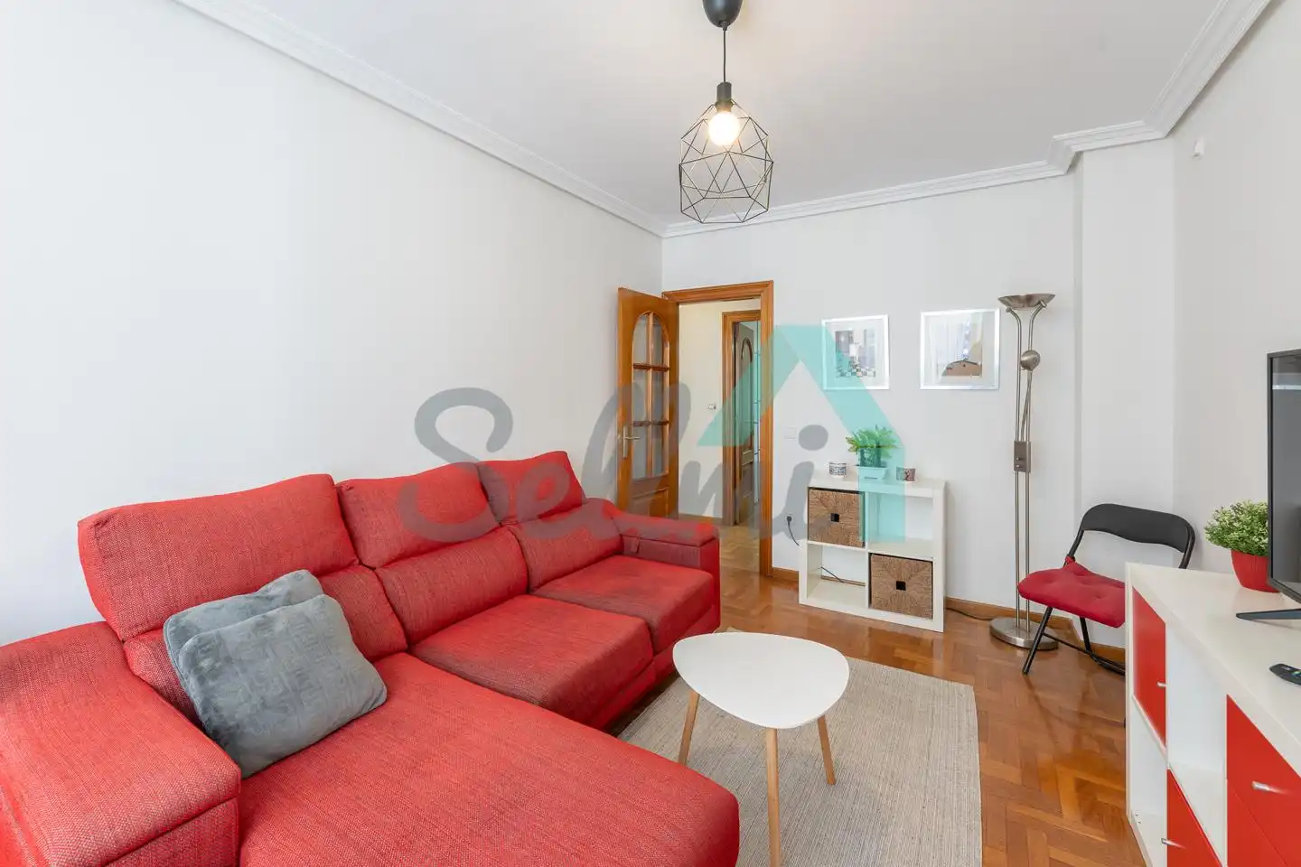 Living room of Flat for rent in Gijón   with Heating, Parquet flooring and Furnished