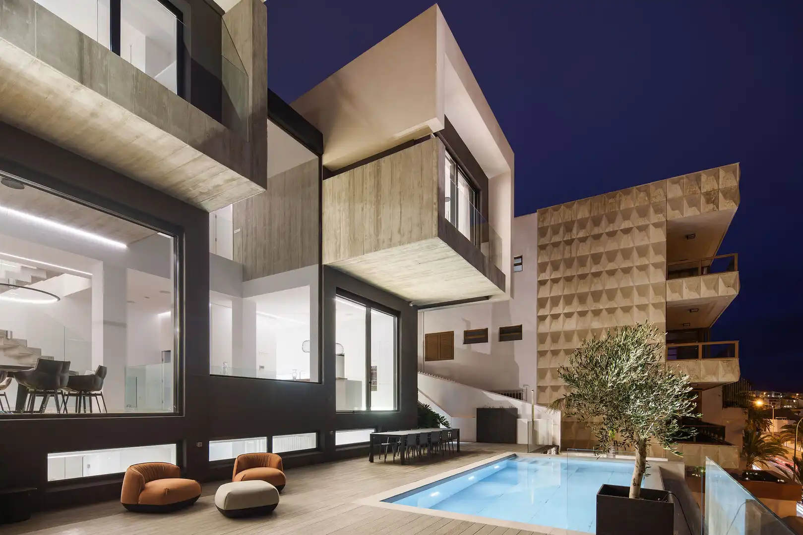 Vista exterior de Casa o chalet en venta en Las Palmas de Gran Canaria con Aire acondicionado, Calefacción y Jardín privado