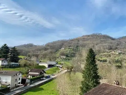 Exterior view of Flat for sale in Baztan  with Heating, Furnished and Oven