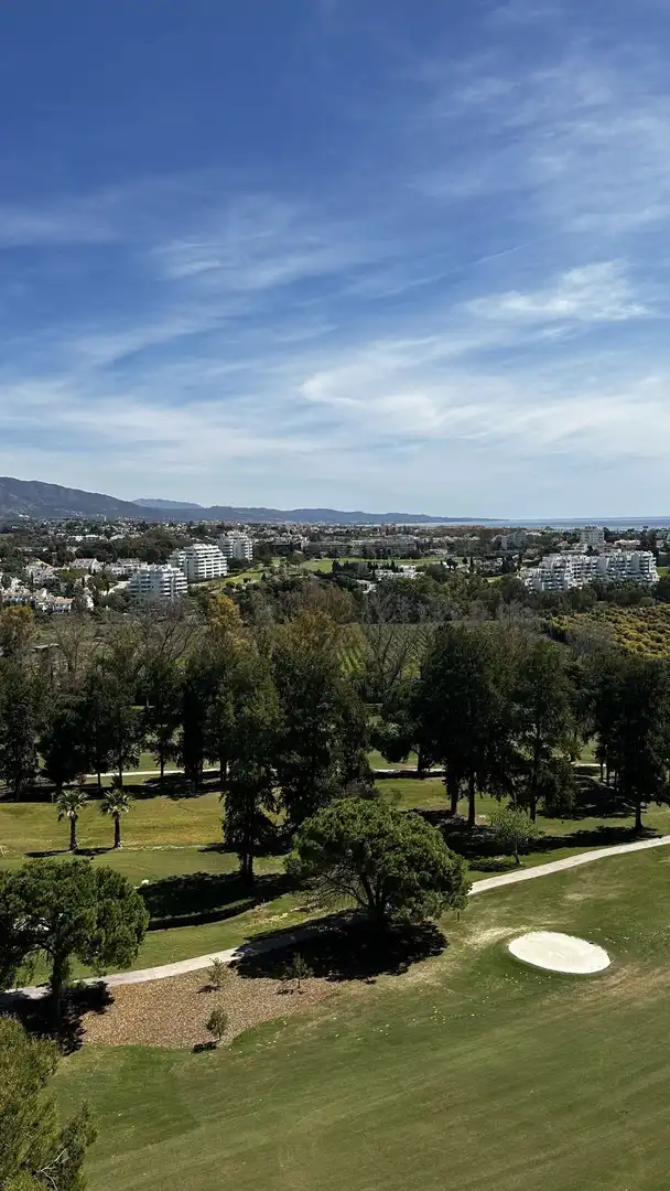 Außenansicht von Dachboden zum Verkauf in Marbella mit Klimaanlage, Möbliert und Internet