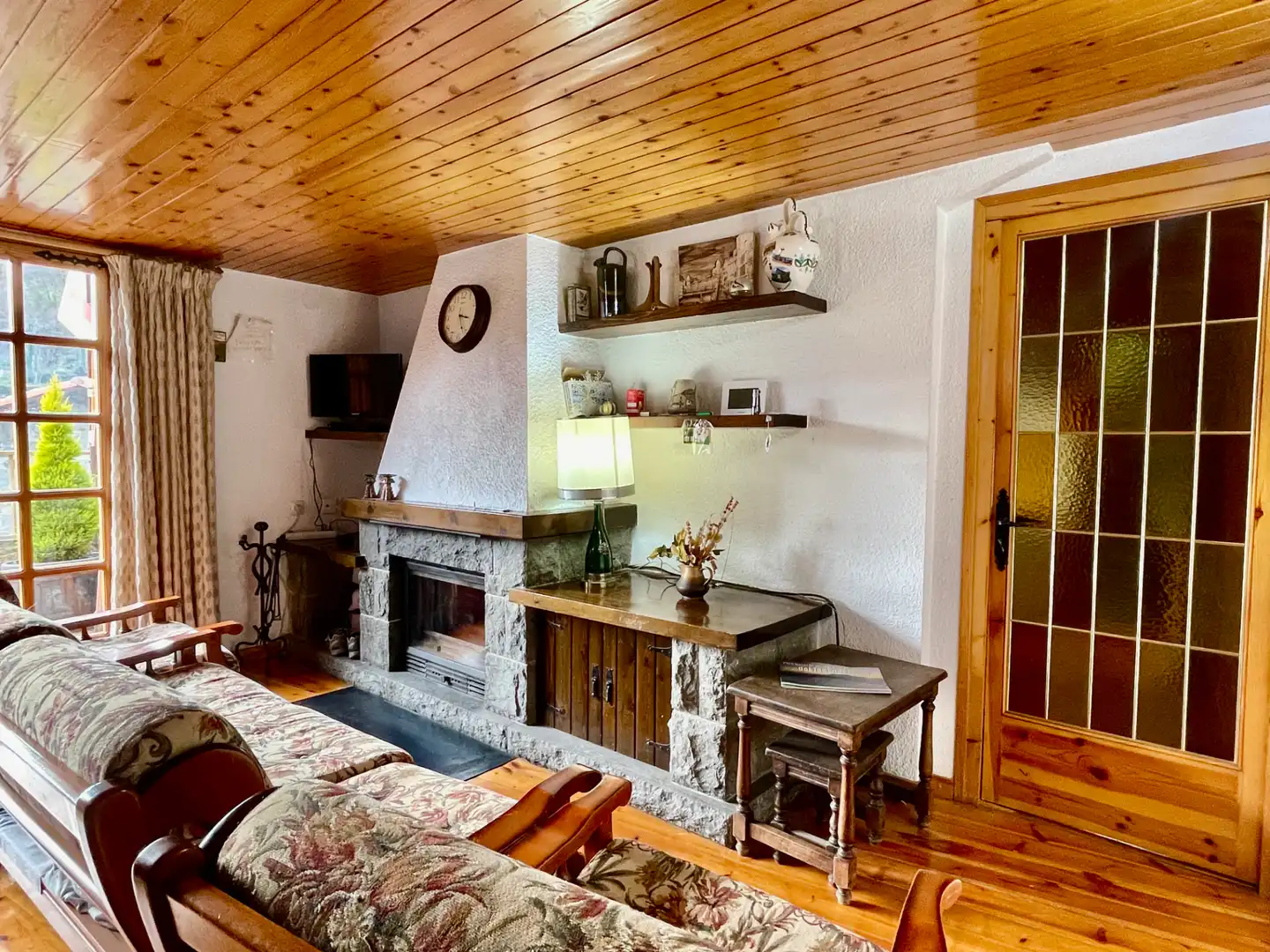 Sala de estar de Ático en venta en Setcases con Calefacción, Terraza y Amueblado