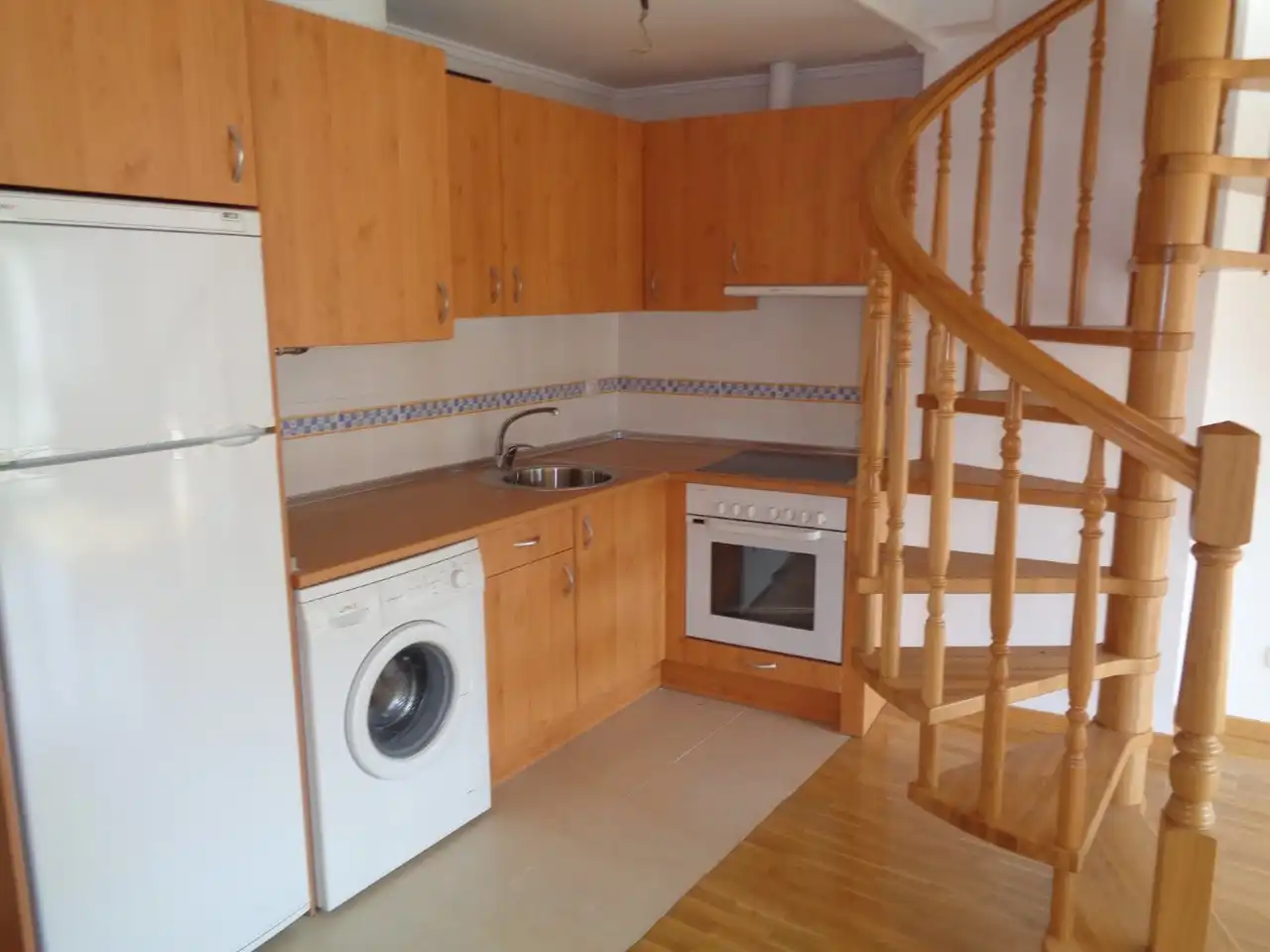 Küche von Maisonette zum Verkauf in Haro mit Heizung, Terrasse und Abstellraum