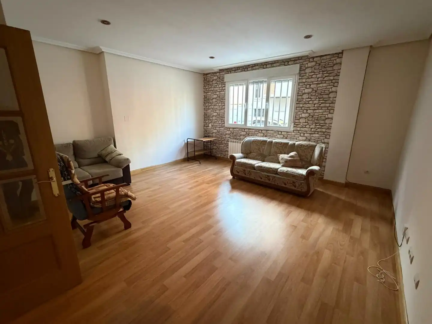 Apartamento en venta en Ponferrada con Calefacción y Trastero