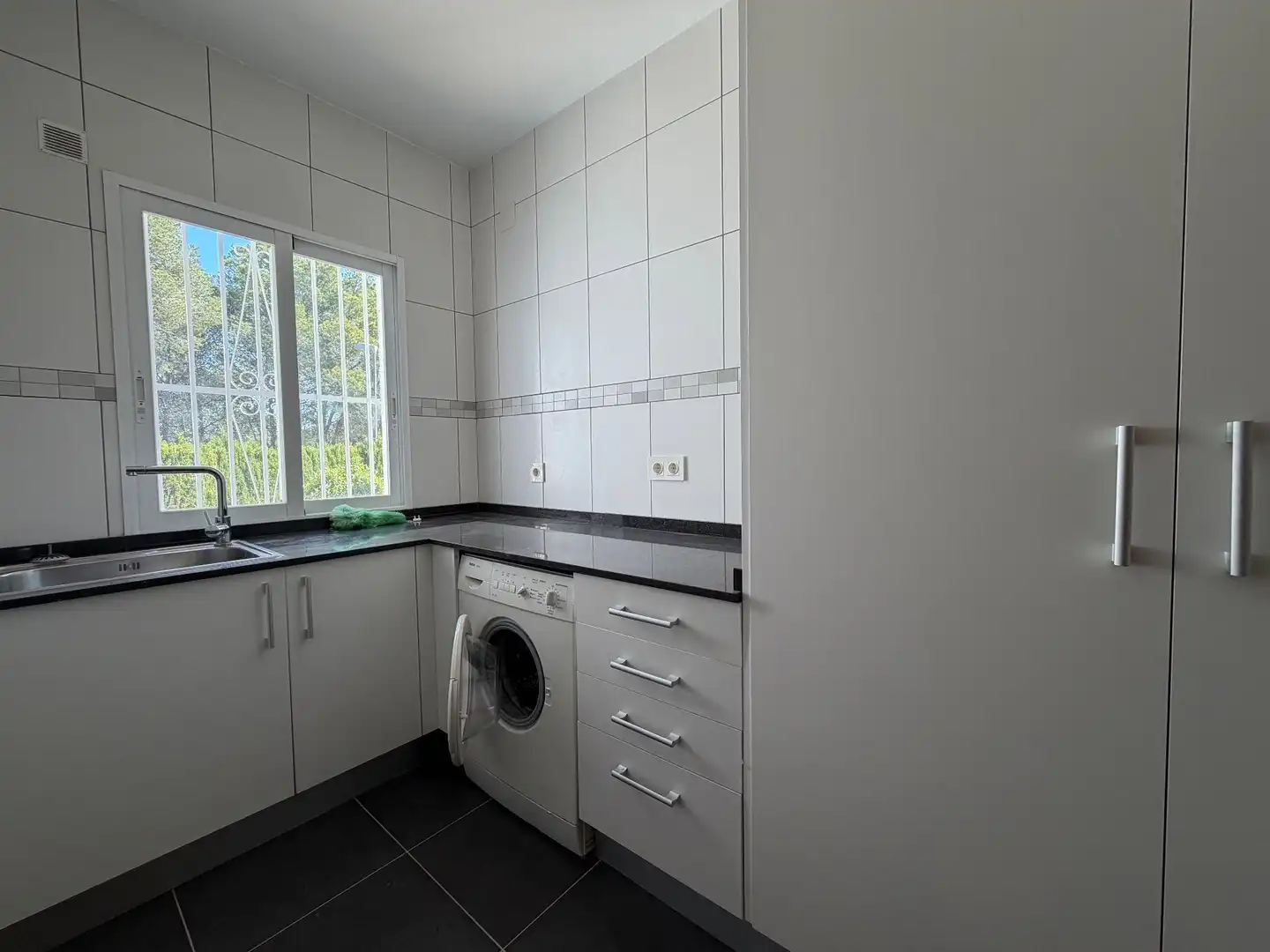 Cocina de Casa o chalet en venta en La Nucia con Aire acondicionado, Calefacción y Jardín privado