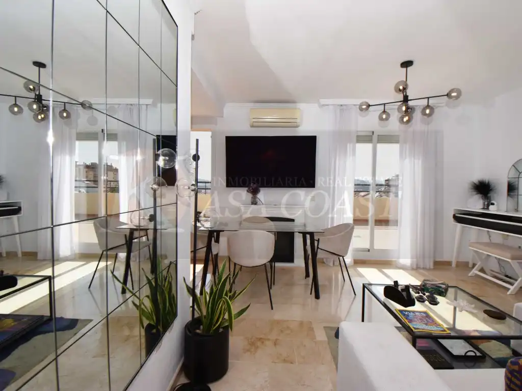 Living room of Attic for sale in Mijas  with Air Conditioner, Private garden and Terrace