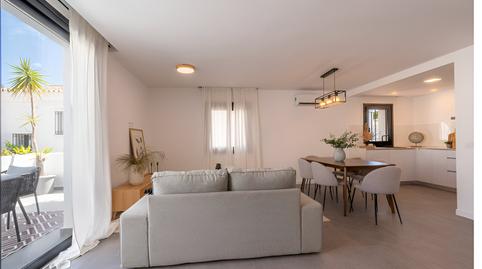 Photo 3 of Single-family semi-detached for sale in Playa Bajadilla - Puertos, Málaga