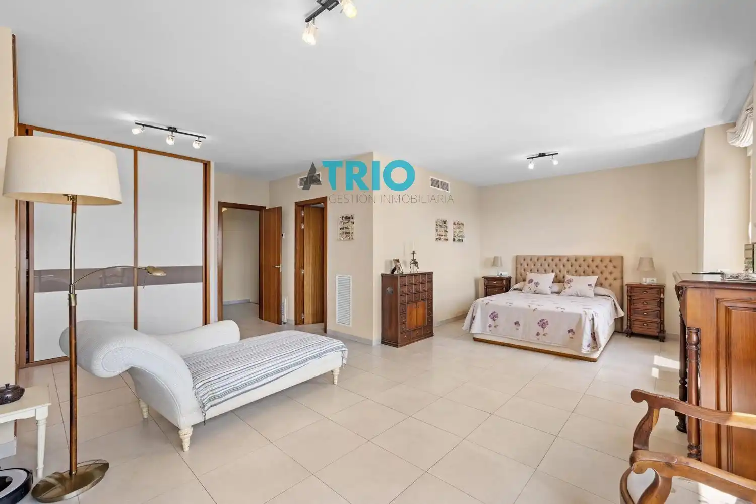 Chalet con piscina en venta en Ponent, imagen 7