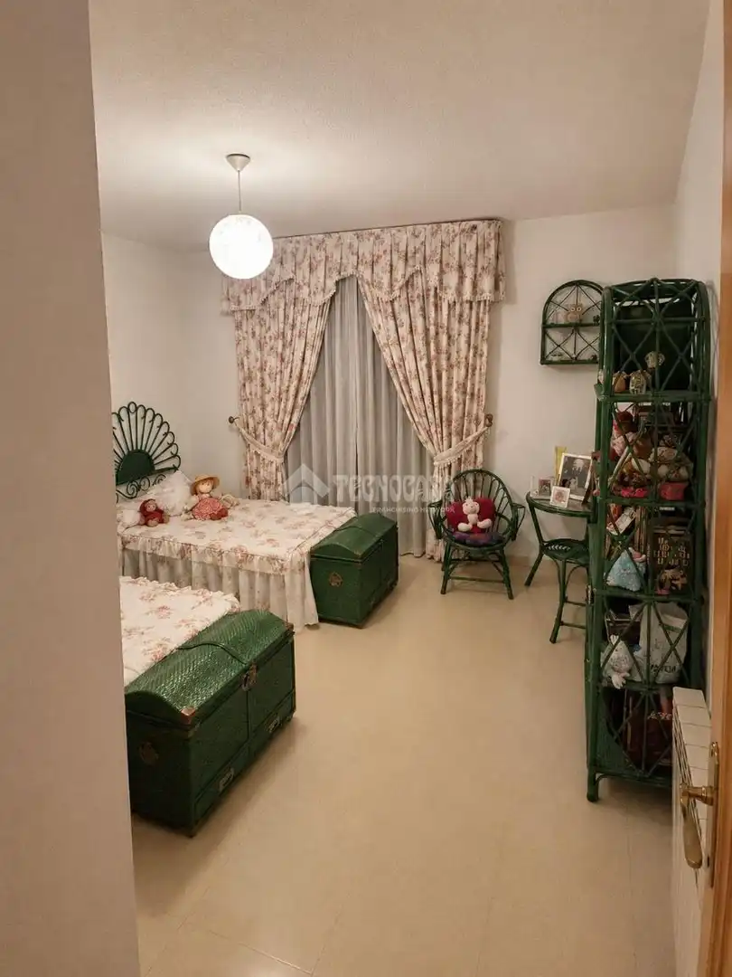 Bedroom of Houses for sale in Santa Cruz de la Zarza