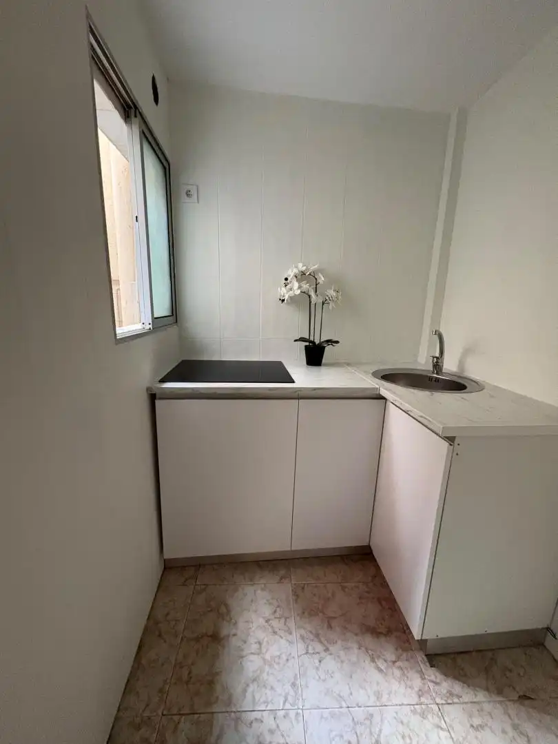 Kitchen of Flat for sale in Reus