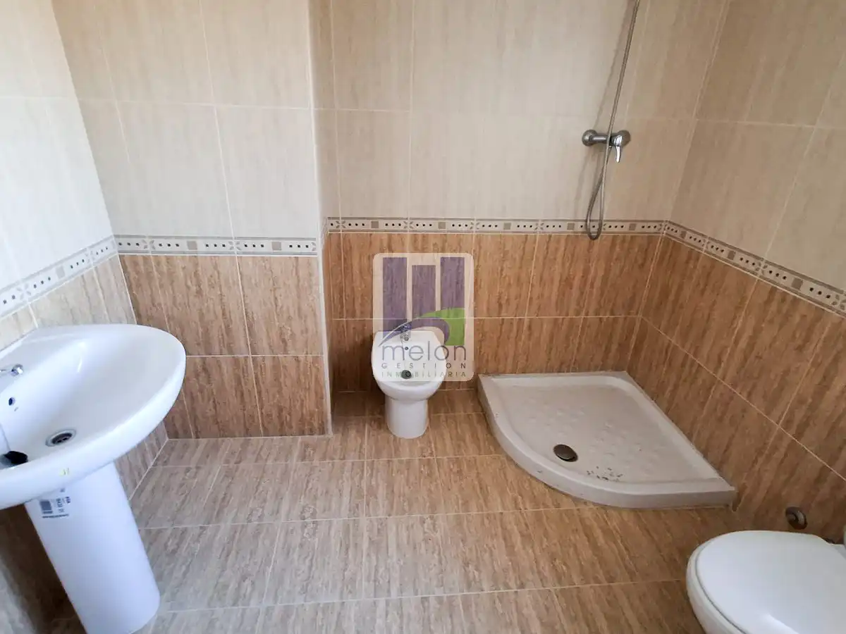 Bathroom of Houses for sale in Frandovínez