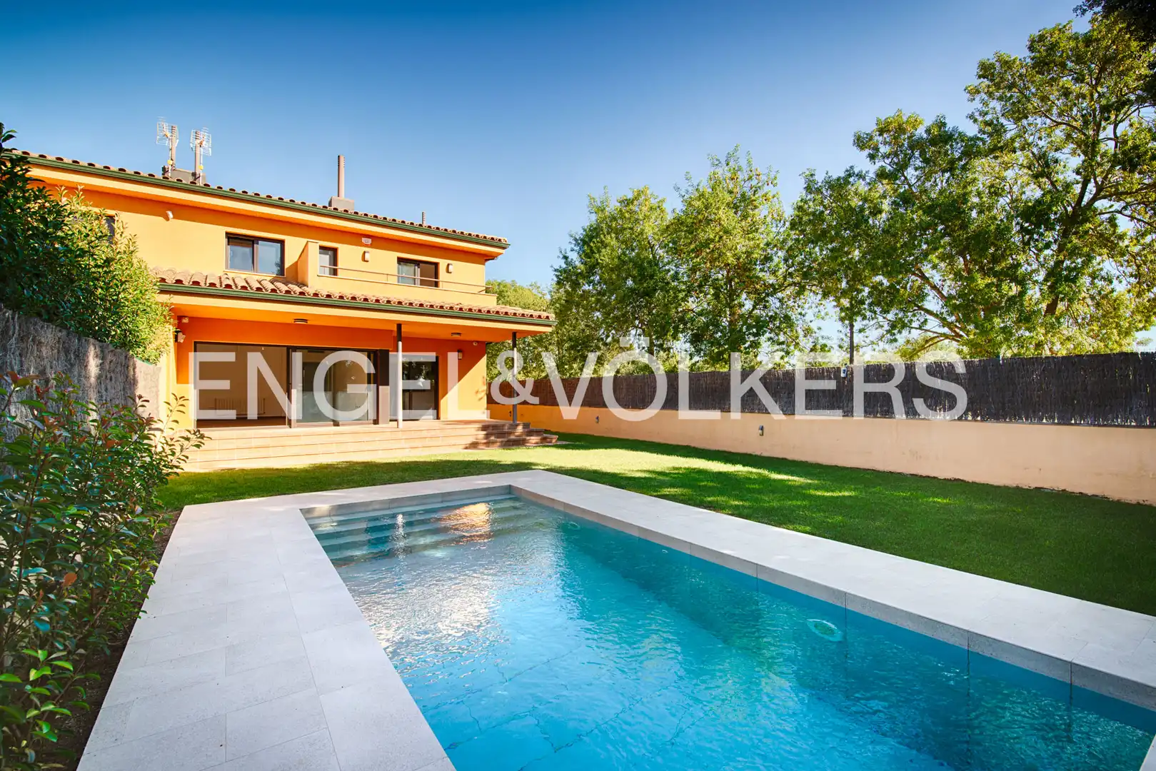 Casa pareada con terraza en venta en Calle Sense Nom G 28B, imagen 2