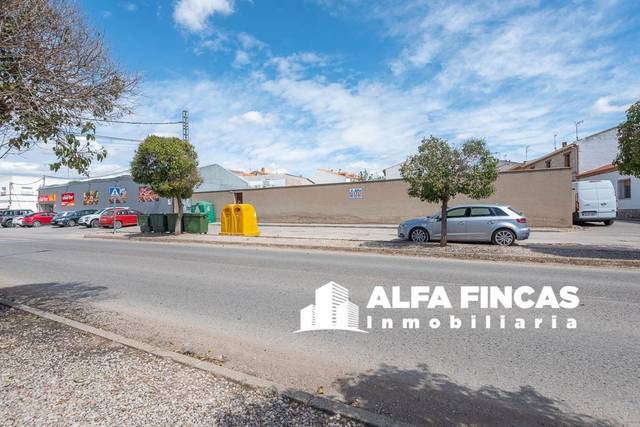 Terreno residencial en Venta en Ramón y Cajal en Belmonte