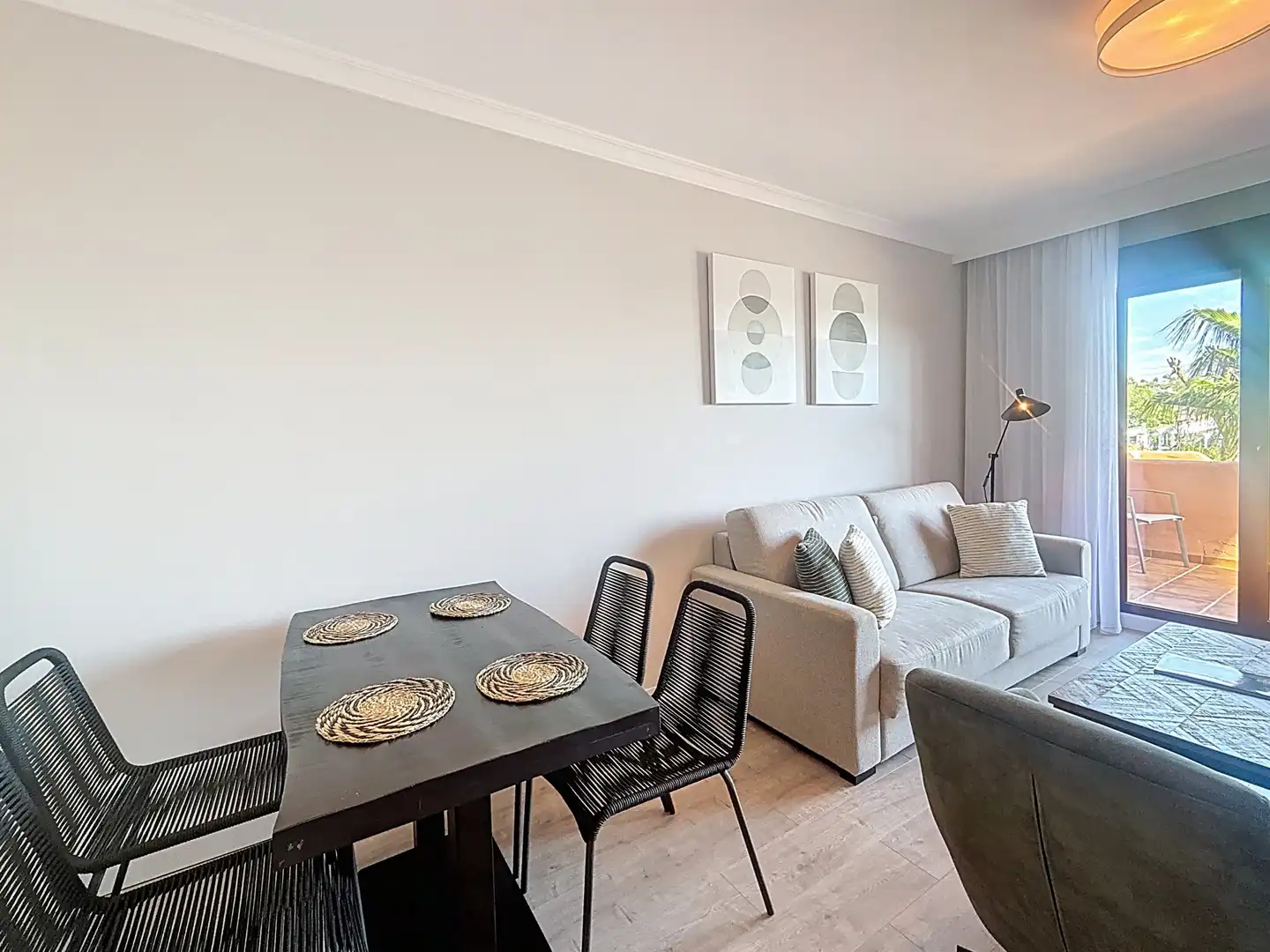 Dining room of Apartments for sale in Benahavís  with Air Conditioner, Terrace and Swimming Pool