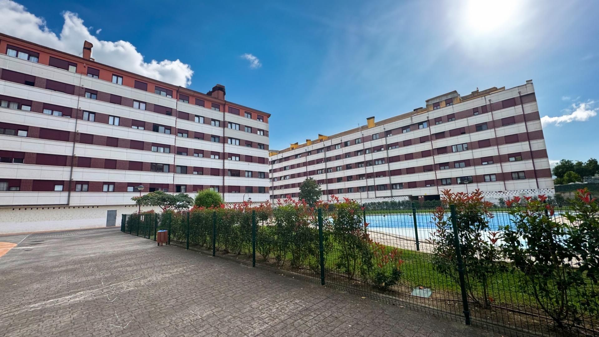 Exterior view of Flat for sale in Santander  with Private garden and Community pool