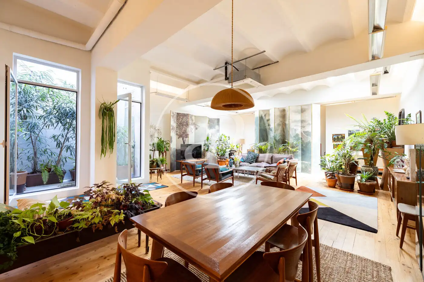Sala d'estar de Pis en venda en Barcelona amb Aire condicionat, Calefacció i Terrassa