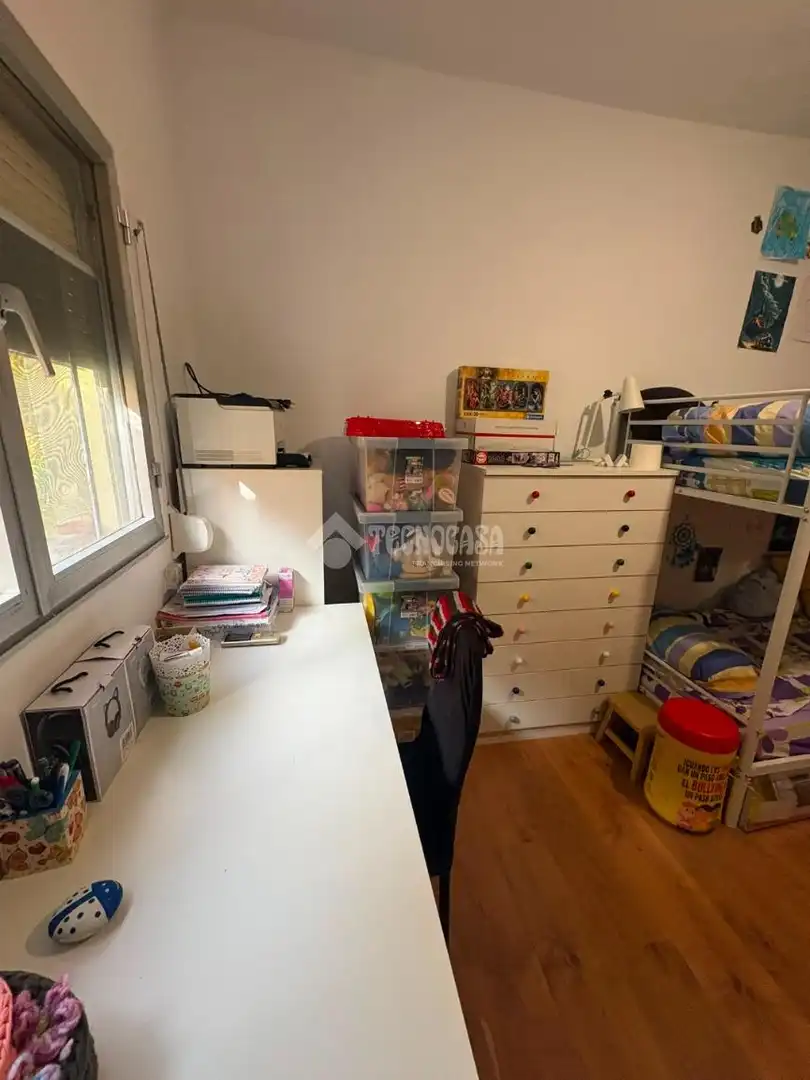 Flat for sale in C. Carlos Aurioles, imagen 2